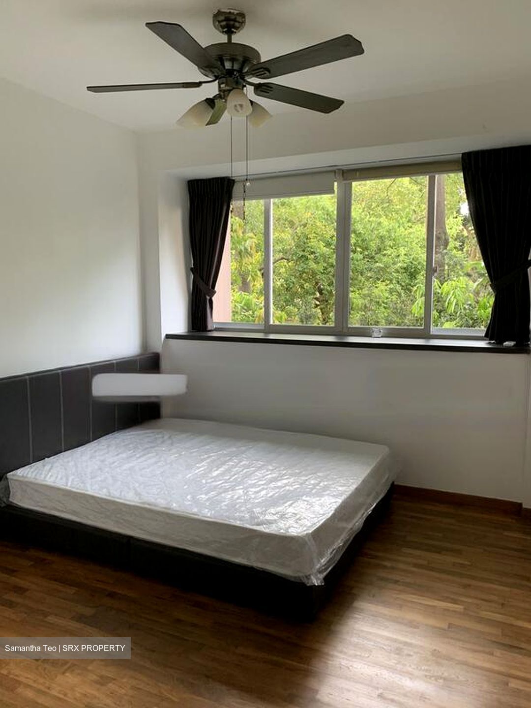 The Esparis (D18), Condominium #472001541